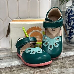 NIB Livie & Luca Matilda Jane Petals/Mary Janes, Girls Size 12